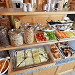 Hotell Theresia Garni 3*