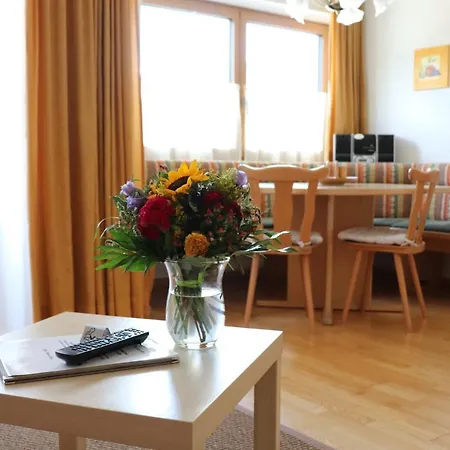 Theresia Garni 3* St. Johann in Tirol