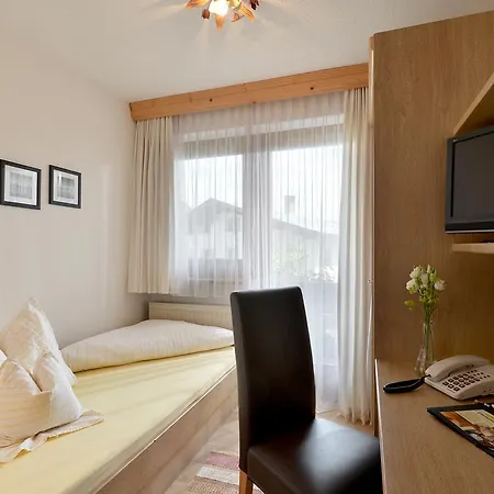 Theresia Garni 3* Санкт-Йоганн