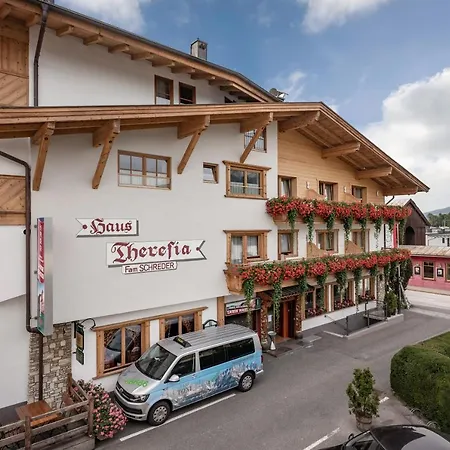 Theresia Garni 3* Sankt Johann in Tirol