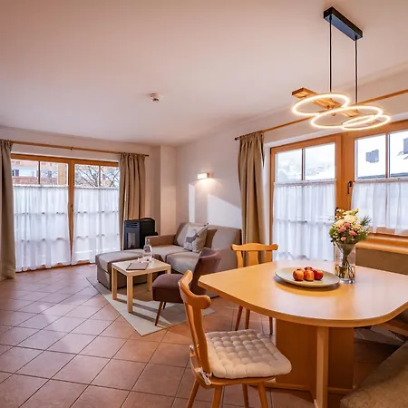 Theresia Garni Hotel Sankt Johann in Tirol
