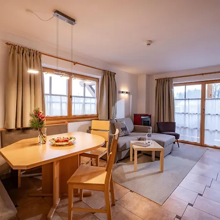 Hotel Theresia Garni 3*